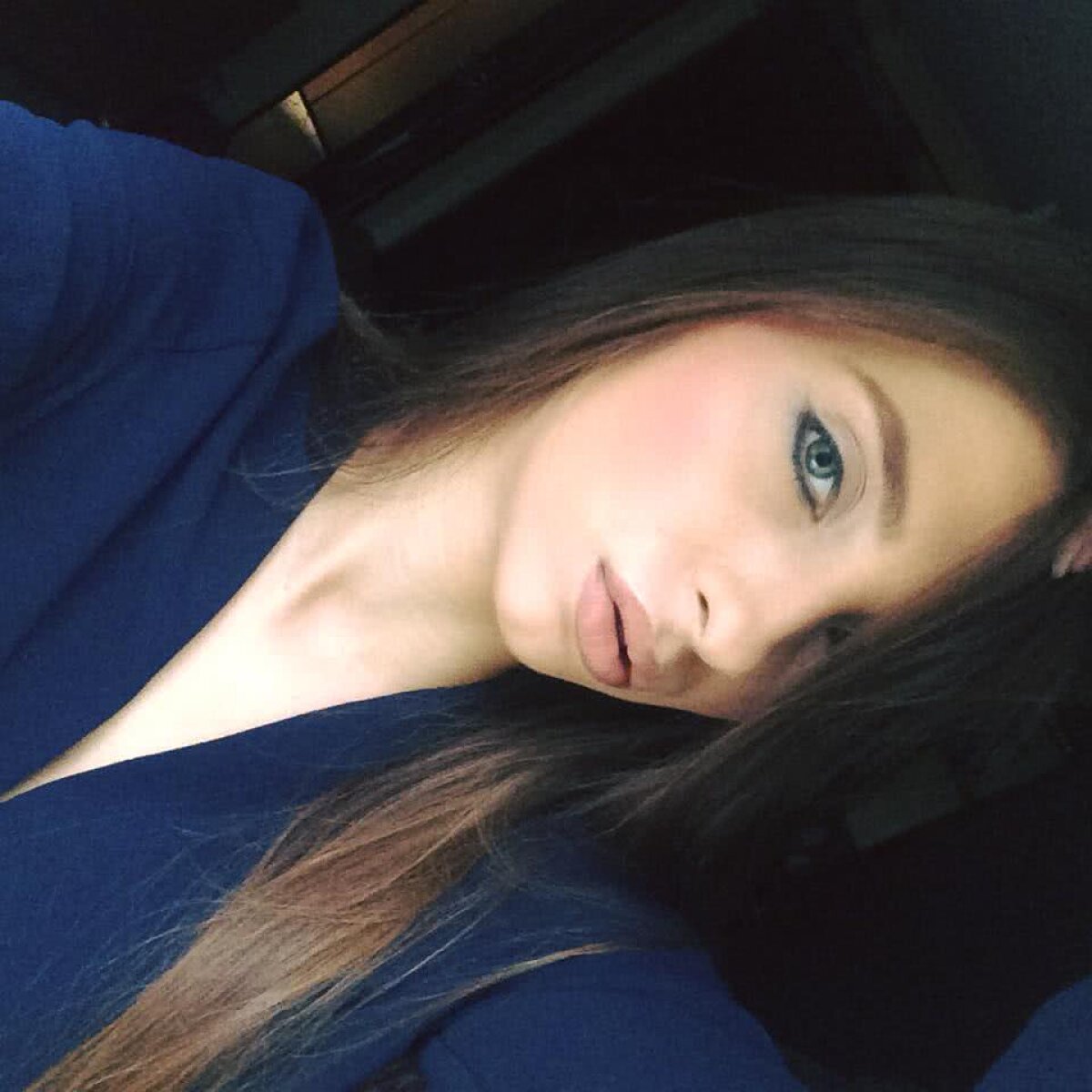 GALERIE FOTO Denisa Trofin a jucat fotbal în liceu și e nelipsită de pe stadioanele din România » Regina frumuseții!