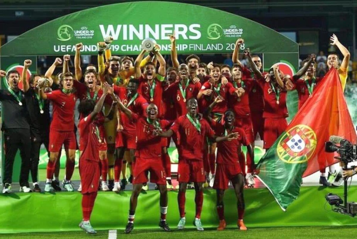 VIDEO + FOTO Portugalia viitorului! Generația care a cucerit Euro U17 câștigă și la U19 după o finală fantastică » Premieră istorică
