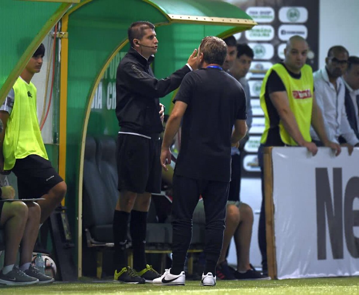 CHIAJNA - VIITORUL // FOTO Hagi a fost eliminat! Reproșuri către asistent: "Ce face ăsta, mă?"