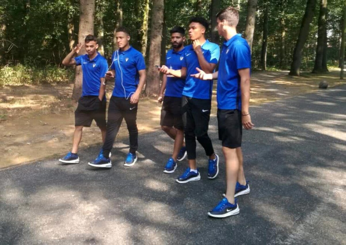 FOTO CORESPONDENȚĂ DIN OLANDA // Jucătorii lui Hagi s-au relaxat în pădure înaintea duelului cu Vitesse