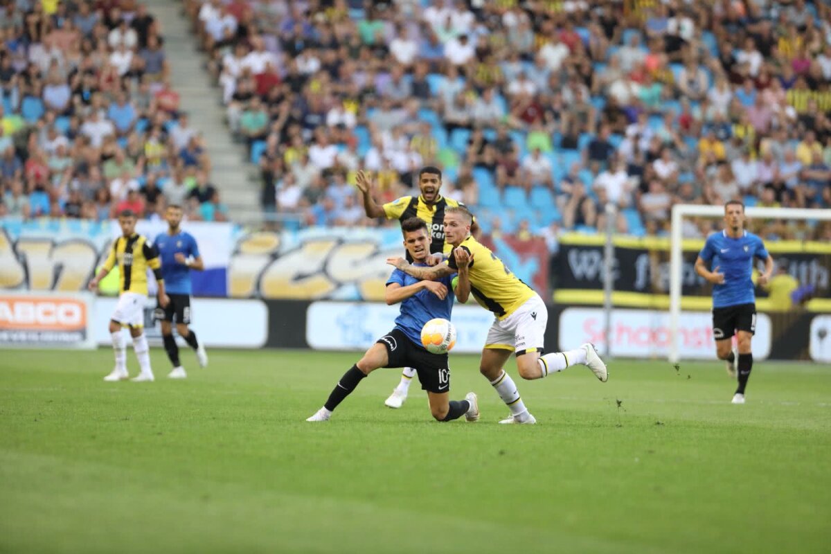 VITESSE - VIITORUL // FOTO Cu o viteză în minus » Echipa lui Hagi părăsește Europa League în turul II » Vitesse a pedepsit erorile copilărești ale Viitorului și s-a impus cu 3-1