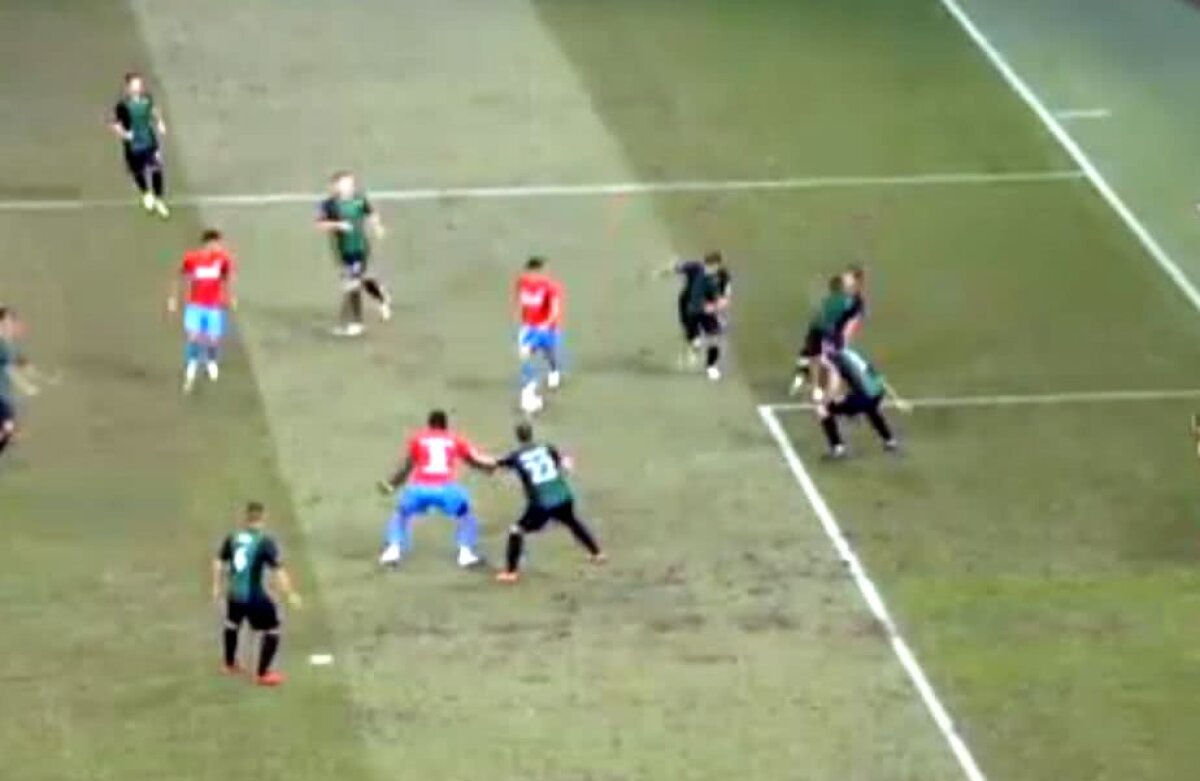 FOTO "Messi" de România » Gol FABULOS marcat de Moruțan în FCSB - Rudar