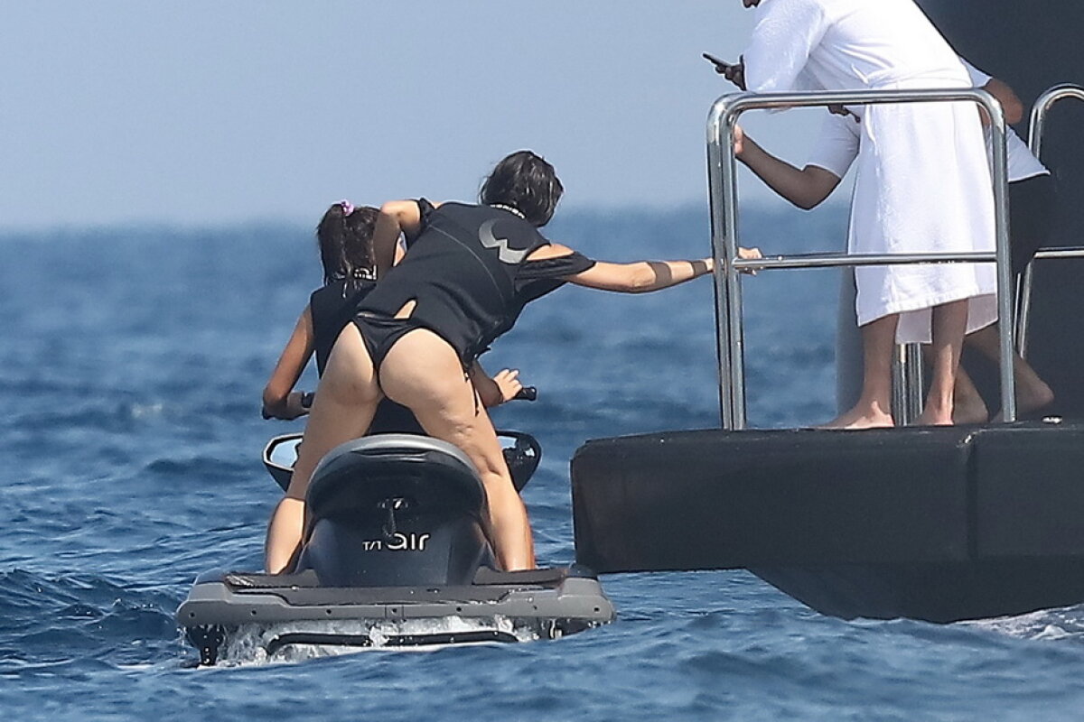 GALERIE FOTO Ea este iubita lui DiCaprio. E cu 22 de ani mai tânără și arată senzațional!