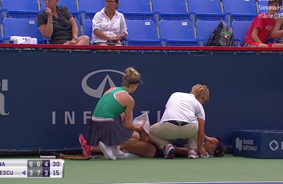 MIHAELA BUZĂRNESCU - ELINA SVITOLINA. Momente ȘOCANTE! Buzărnescu la pământ, plânge și urlă de durere! Imagini incredibile: Elina Svitolina a venit de urgență cu gheață! Doctorii au intervenit de 5 minute și jucătoarea noastră nu se poate ridica