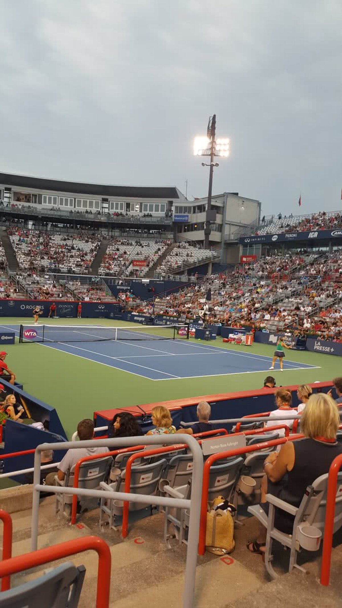 SIMONA HALEP - ANASTASIA PAVLYUCHENKOVA // VIDEO + FOTO Victorie epuizantă pentru Simona Halep » Liderul mondial se impune în 3 seturi dramatice cu Pavlyuchenkova