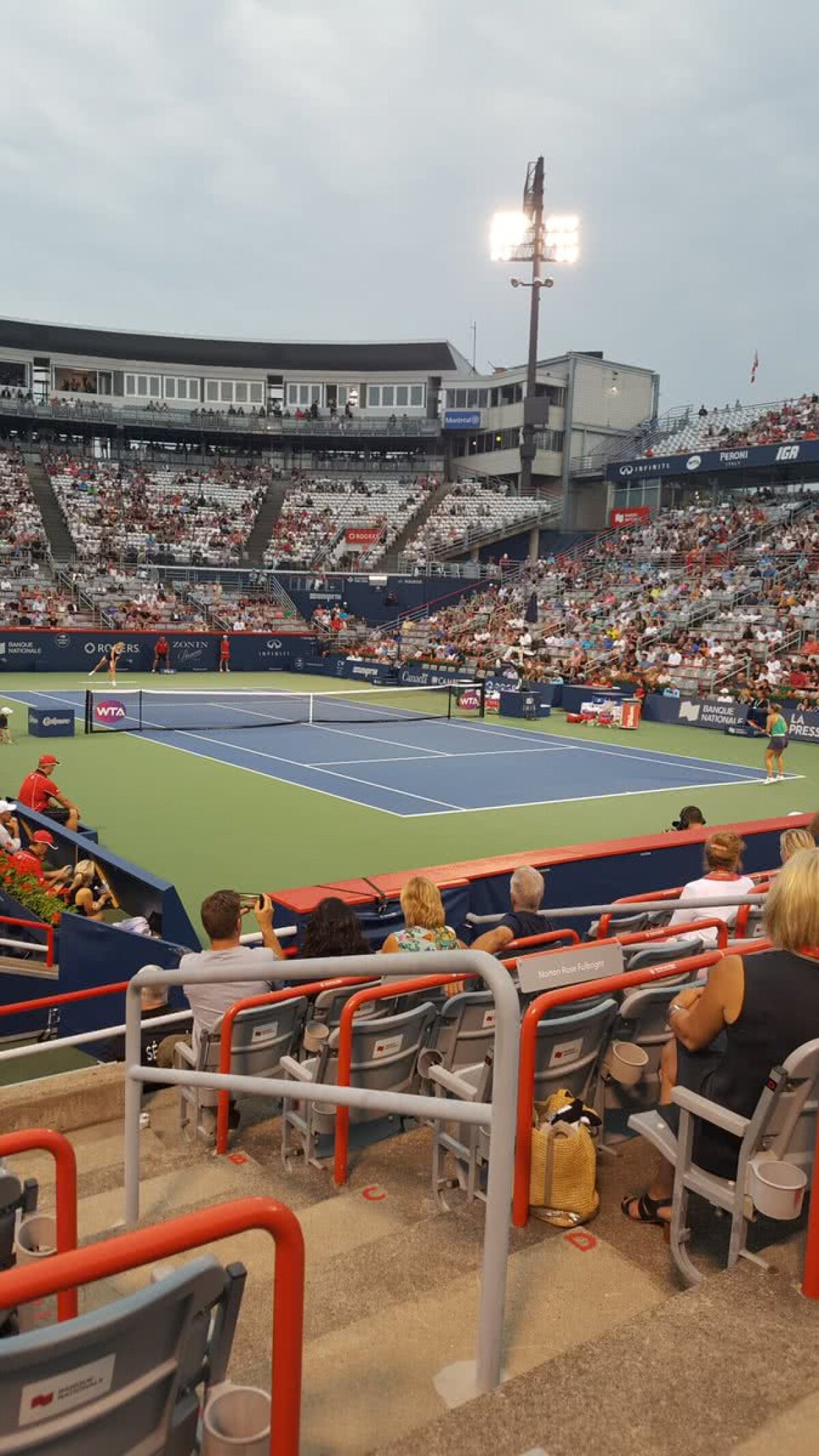 SIMONA HALEP - ANASTASIA PAVLYUCHENKOVA // VIDEO + FOTO Victorie epuizantă pentru Simona Halep » Liderul mondial se impune în 3 seturi dramatice cu Pavlyuchenkova