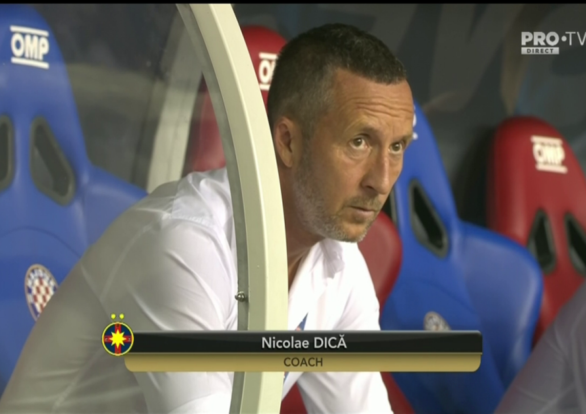 HAJDUK SPLIT - FCSB // FOTO 2 detalii de la meciul cu peripeții al lui FCSB în Europa League: fani fabuloși și noul antrenor al roș-albaștrilor :)