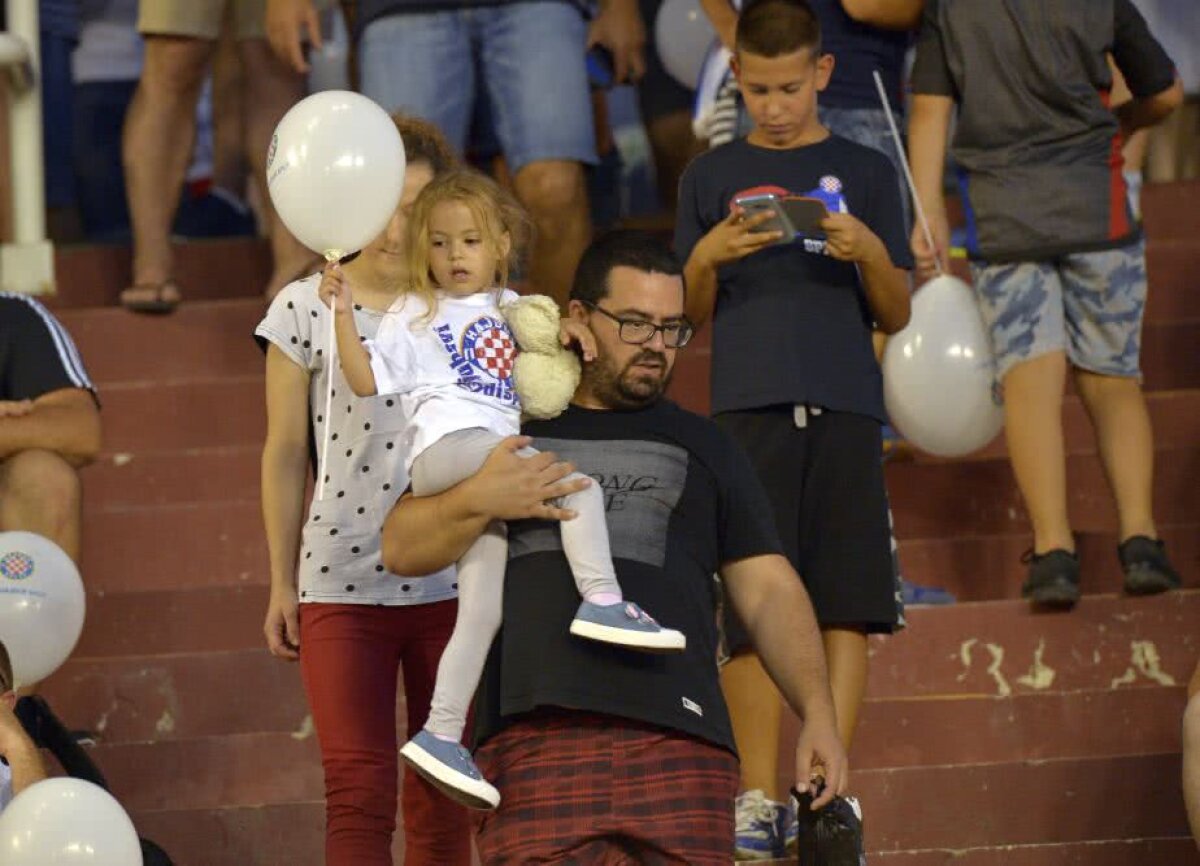 HAJDUK SPLIT - FCSB 0-0 // FOTO Machiavelic! Roș-albaștrii au dezamăgit la Split, dar au rezistat fără gol primit » Calificarea se joacă în retur