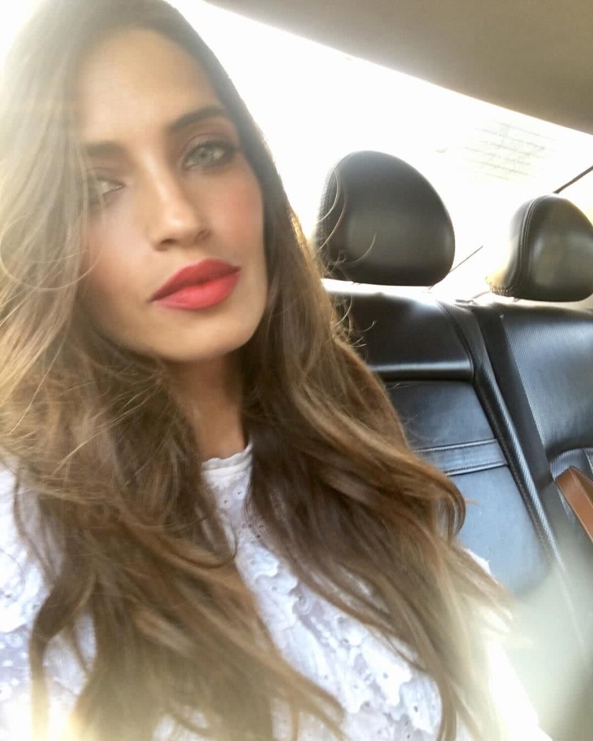 FOTO HOT Cea mai frumoasă ambasadoare: soția lui Iker Casillas revine în centrul atenției