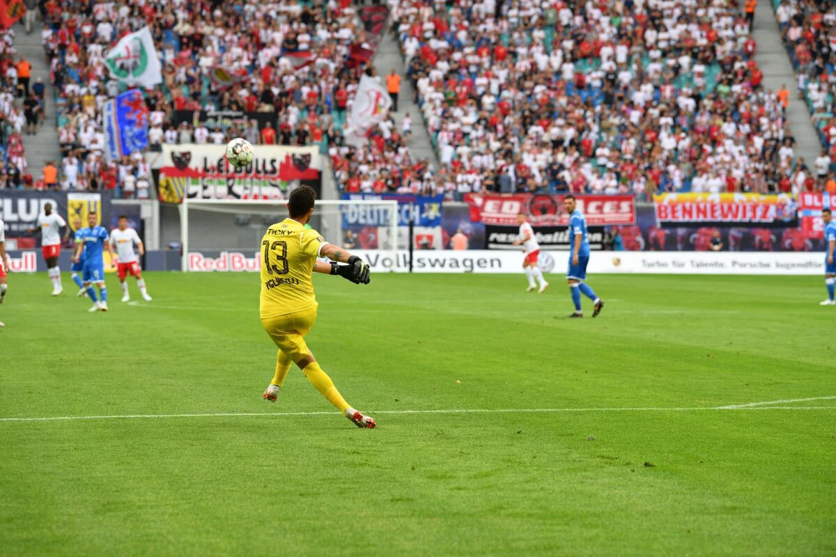 LEIPZIG - U CRAIOVA 3-1 // VIDEO+FOTO Craiova marchează în prelungiri și păstrează speranțe teoretice pentru calificare » Echipele românești sunt însă fără victorie în fața nemților din 2006!