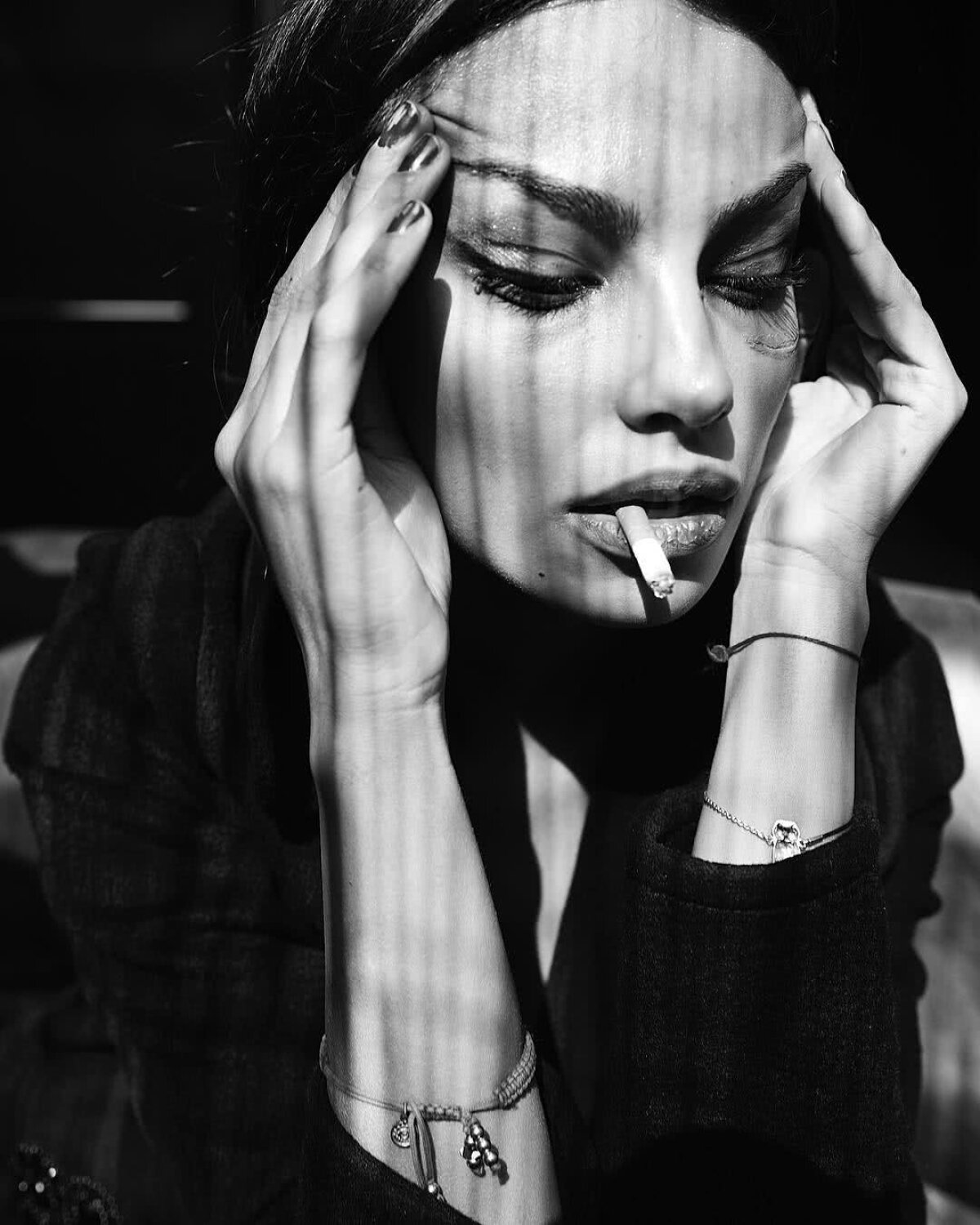 GALERIE FOTO Mădălina Ghenea, mai sexy ca oricând