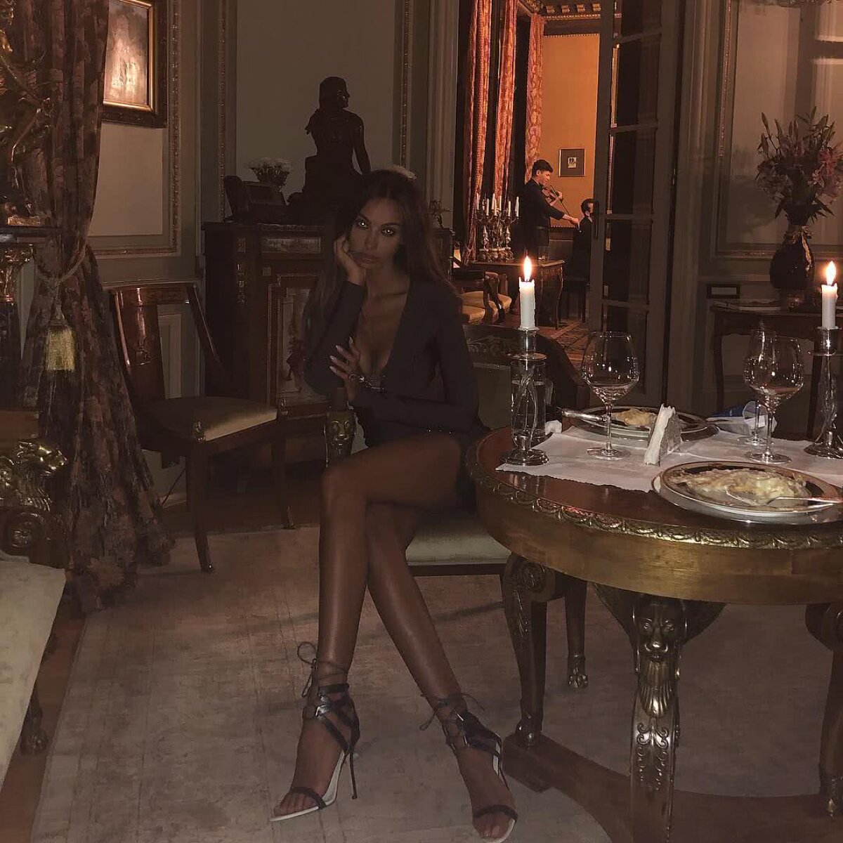 GALERIE FOTO Mădălina Ghenea, mai sexy ca oricând