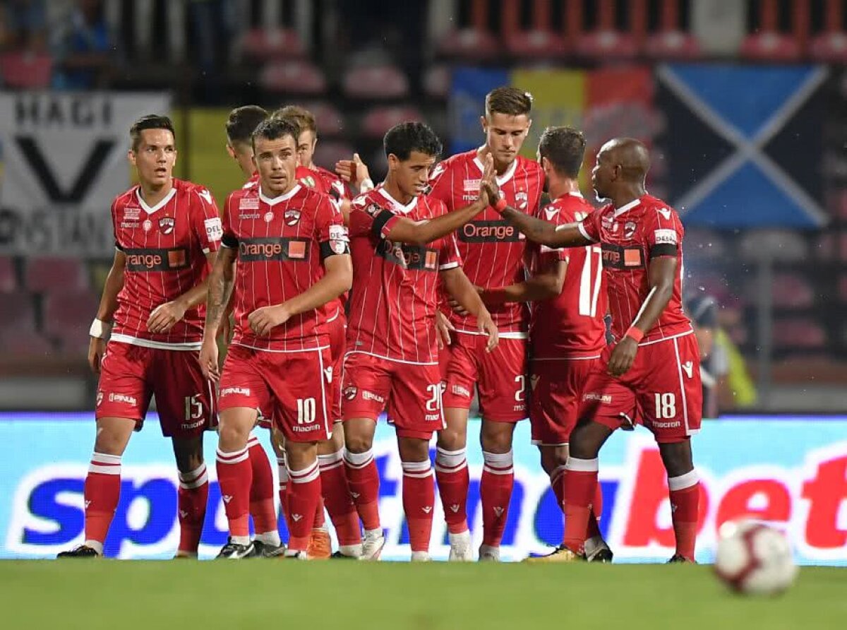 DINAMO - VIITORUL. Momente inedite în Ștefan cel Mare! Fotbalul a fost eclipsat de scandările fanilor și de bucuria lui Mahlangu :) 