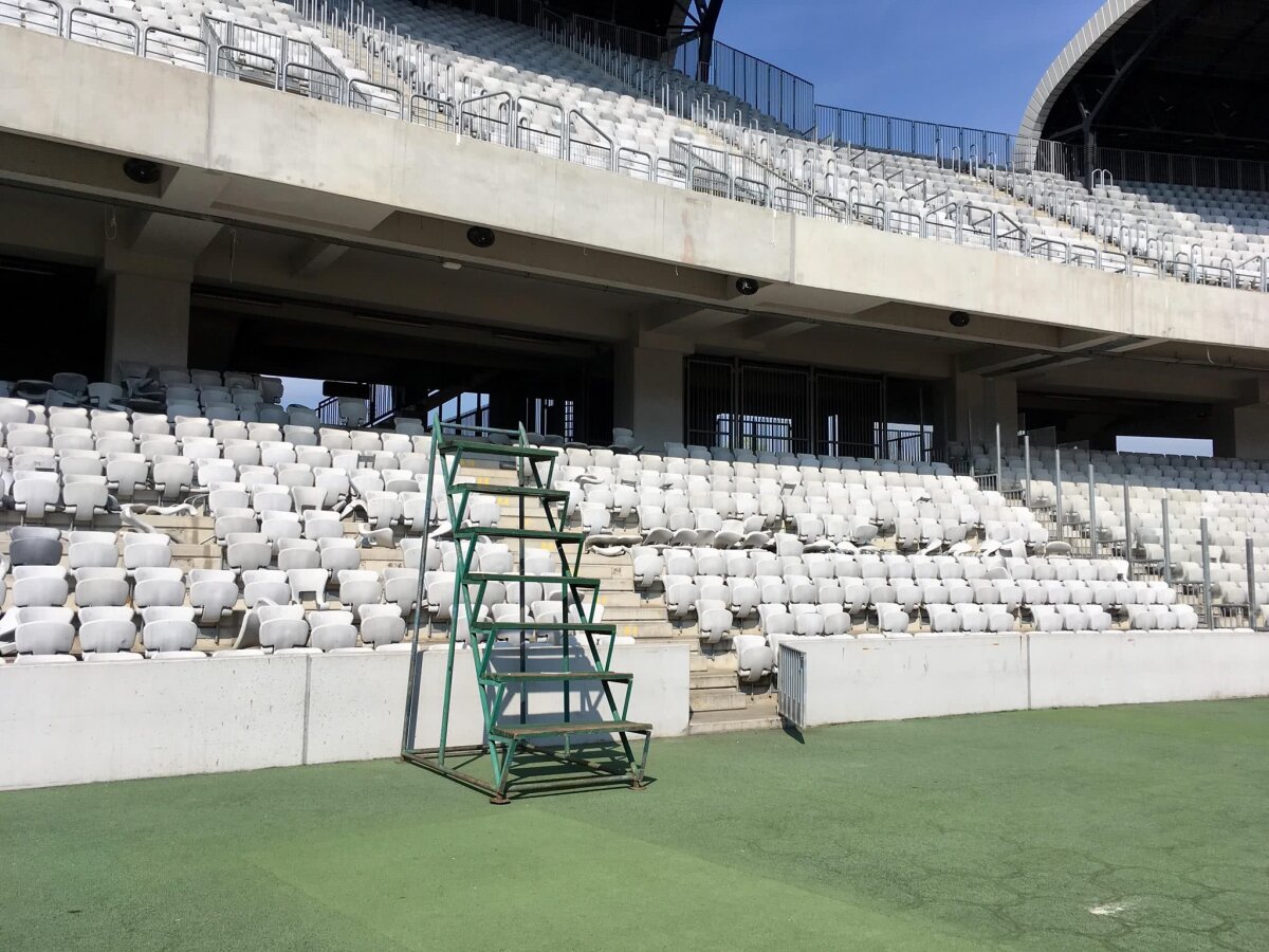 FOTO Au distrus pista! Cluj Arena arată ca după bombardament în urma festivalului muzical Untold » UPDATE // Reacția reprezentanților Untold