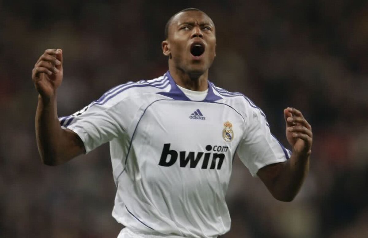 Julio Baptista la CFR Cluj // UPDATE Șocul zilei vine din Gruia: doi fotbaliști ex-Real Madrid, dintre care un fost "galatic" din perioada lui Zidane, la CFR Cluj! Primul fotbalist prezentat deja