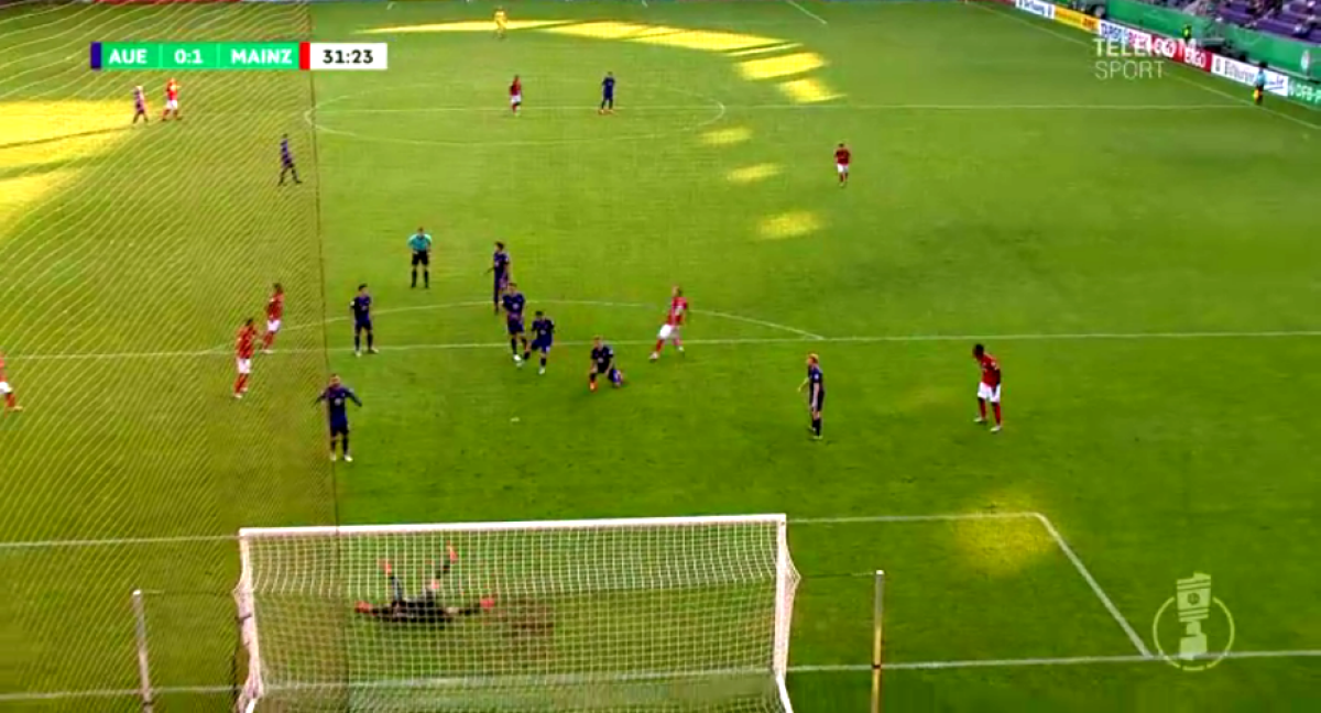 FOTO "Dublă" pentru Alex Maxim în Cupa Germaniei » Goluri superbe, din marginea careului: primul e o adevărată bijuterie!