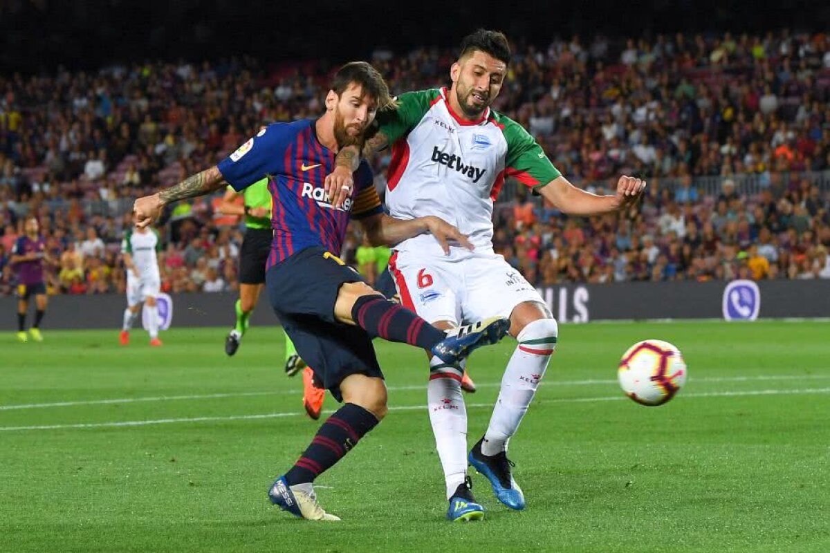 FOTO Barcelona - Alaves 3-0 » Fanii blaugrana sunt în extaz: ce se întâmplă de câte ori marchează Messi primul gol al sezonului