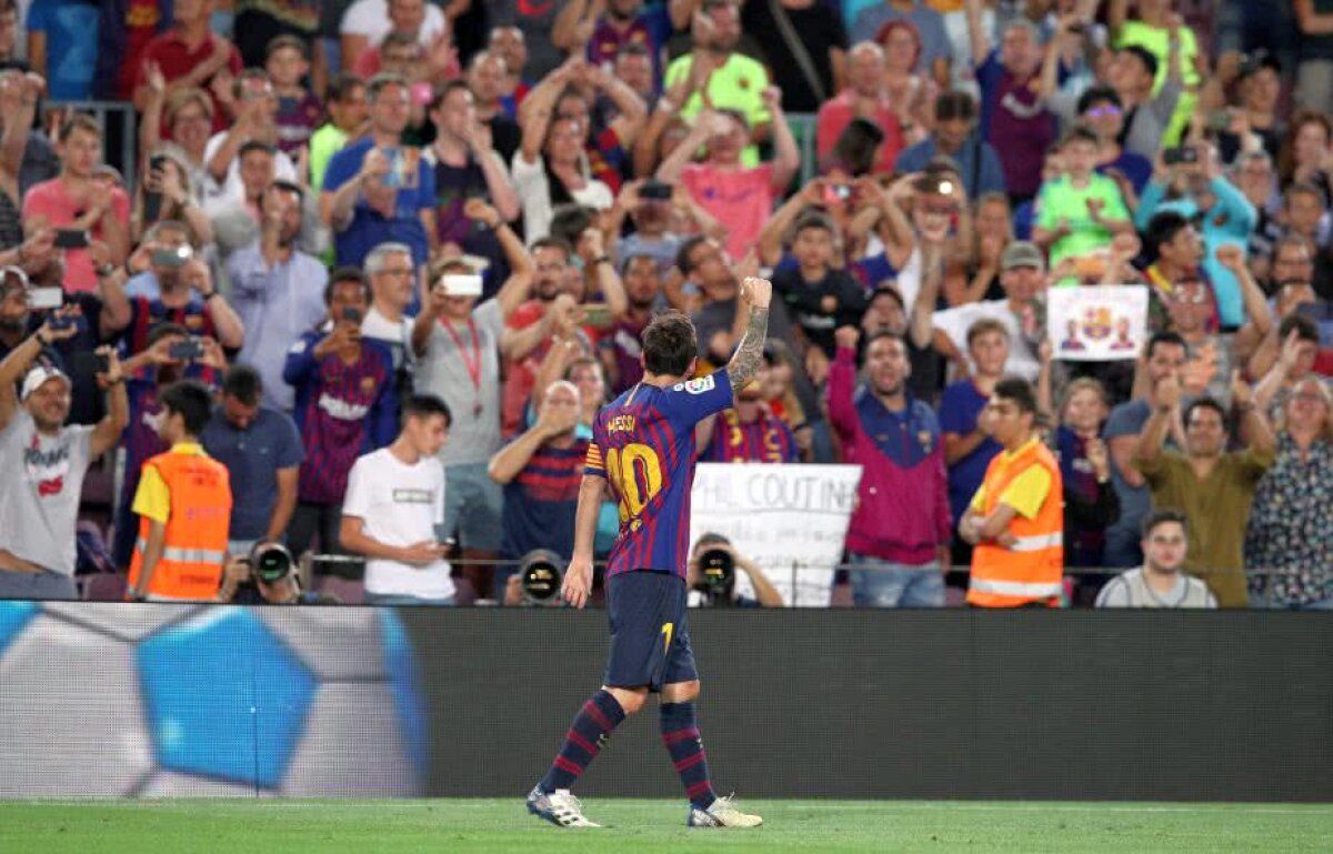 FOTO Barcelona - Alaves 3-0 » Fanii blaugrana sunt în extaz: ce se întâmplă de câte ori marchează Messi primul gol al sezonului