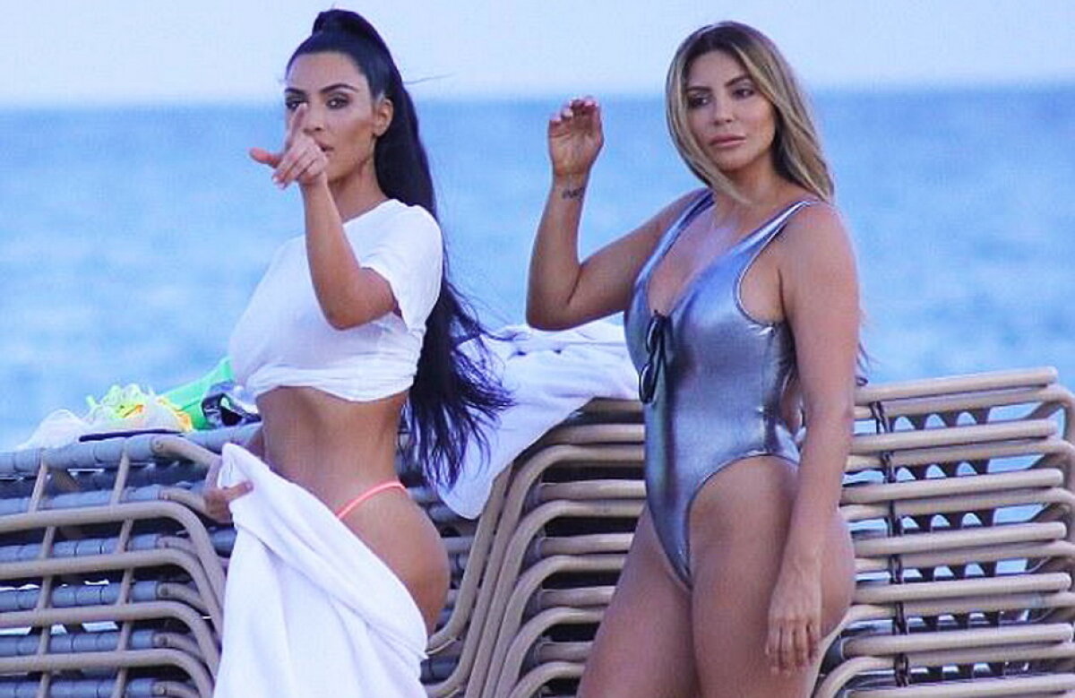 FOTO Kim Kardashian arată superb, dar stai să-i vezi prietena! 
