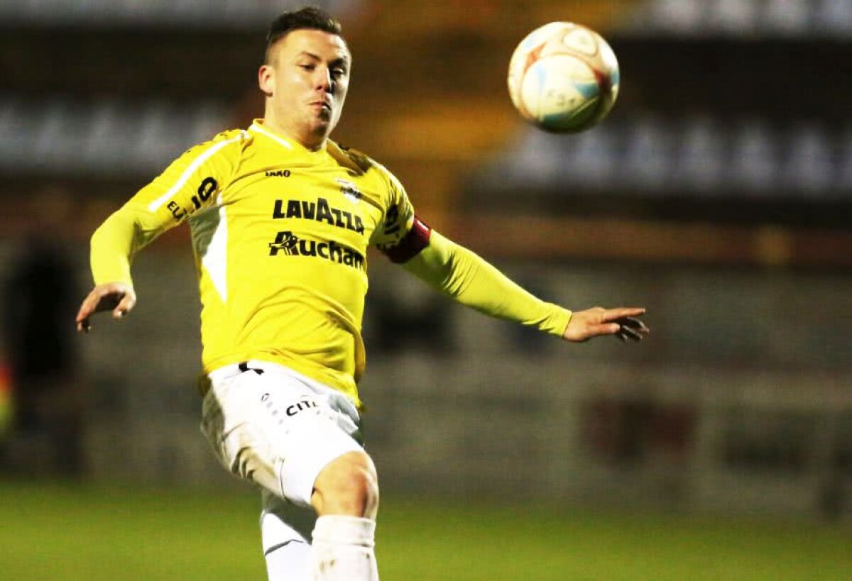 DUDELANGE - CFR CLUJ. Fotbaliștii luxemburghezi au mers la job în ziua meciului: "Va trebui să-mi iau concediu fără plată" :)