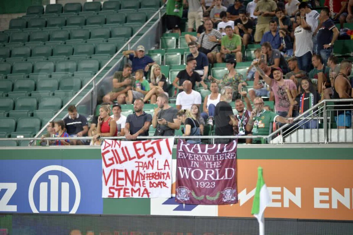 RAPID VIENA - FCSB // GALERIE FOTO "FCSB is not Steaua!" » Jucătorii lui Dică, întâmpinați cu un mesaj dur de ultrașii austrieci