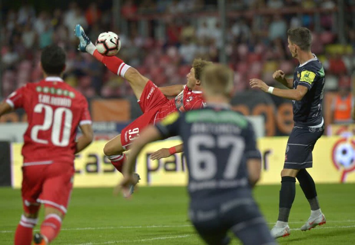 FOTO Victorie chinuită pentru Dinamo! "Câinii" au câștigat cu un gol în minutul 4 al prelungirilor