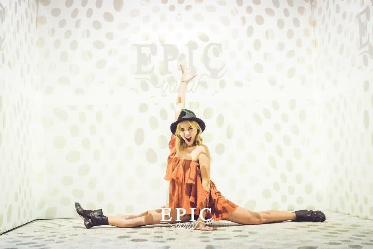 FOTO O mai ții minte pe ”Mama Natură”? Roxana Ionescu arată mai sexy ca niciodată