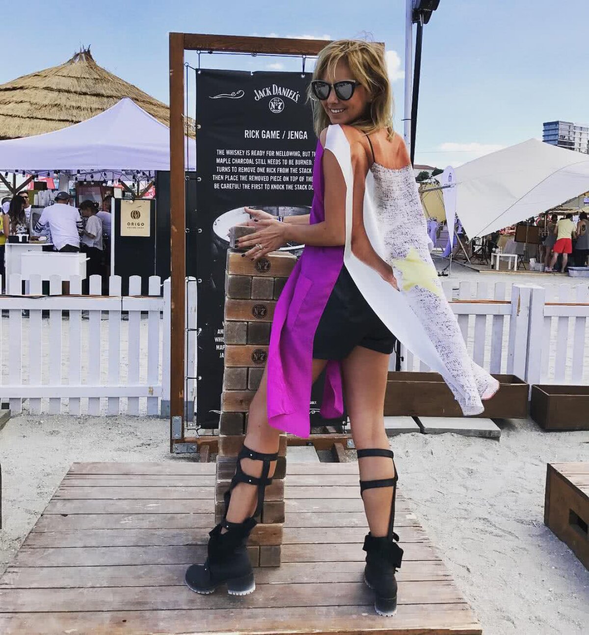 FOTO O mai ții minte pe ”Mama Natură”? Roxana Ionescu arată mai sexy ca niciodată