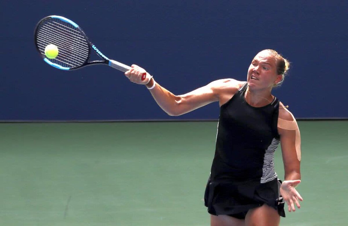 SIMONA HALEP - KAIA KANEPI // FOTO Coșmar sau realitate? Simona Halep, eliminată în primul tur de la US Open după ce a fost masacrată de jocul agresiv al Kaiei Kanepi