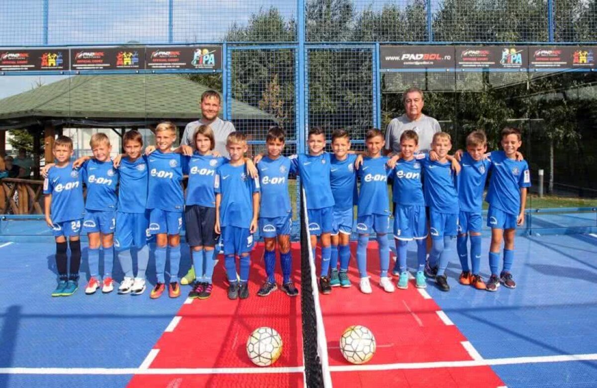 GALERIE FOTO Ultima "invenție" a lui Hagi în drumul sprea marea performanță » Metode inedite de antrenament pentru puștii din Academie