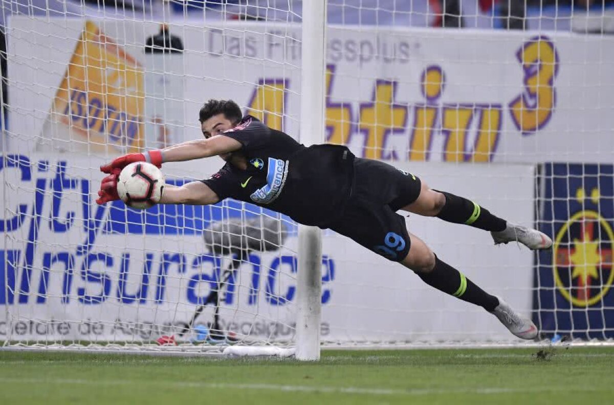 FCSB - RAPID VIENA // Ce gafe! Andrei Vlad le-a făcut cadou golul austriecilor