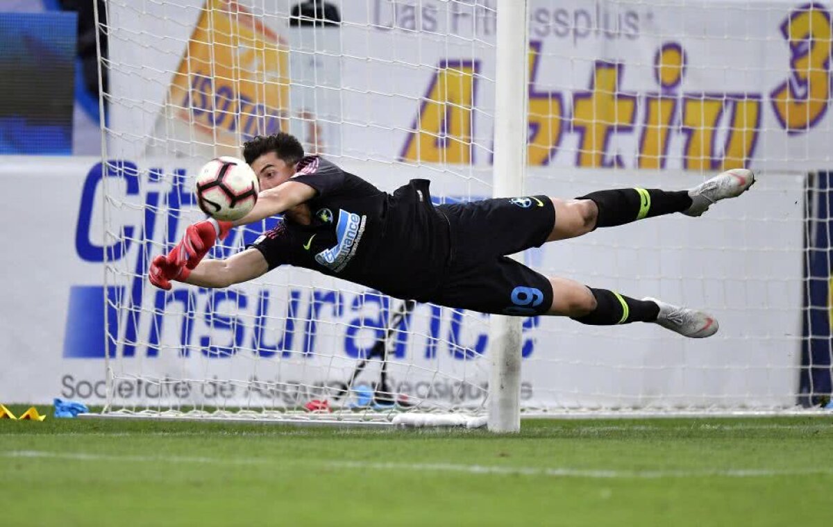 FCSB - RAPID VIENA // Ce gafe! Andrei Vlad le-a făcut cadou golul austriecilor