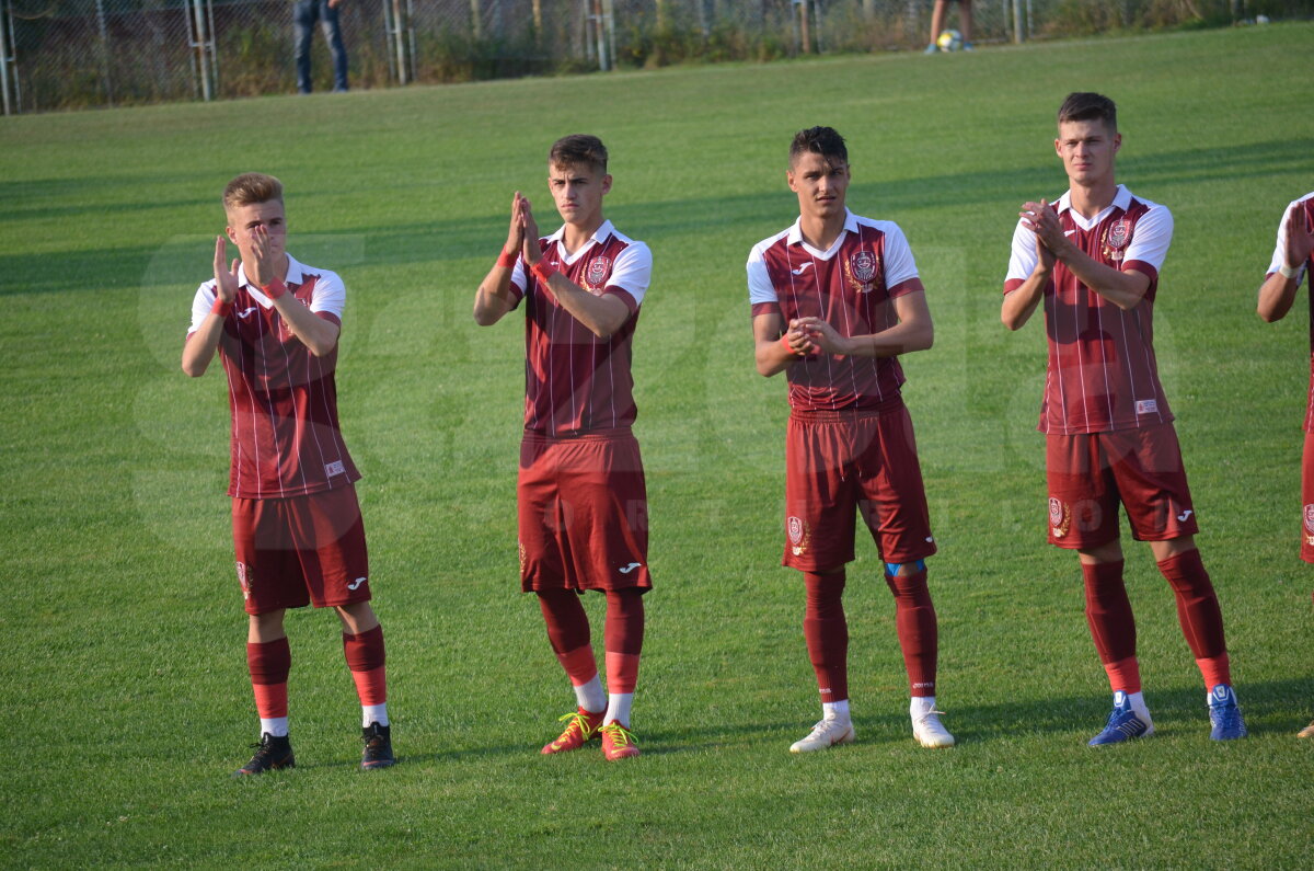 GALERIE FOTO I-a luat ochii tatălui! Aproape de CFR Cluj, Ionel Ganea l-a remarcat în Gruia chiar pe fiul său