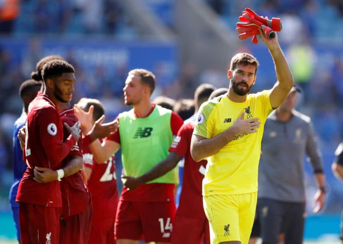 FOTO Leicester - Liverpool 1-2 » Déjà vu! Eroarea lui Alisson le-a amintit "cormoranilor" de Karius