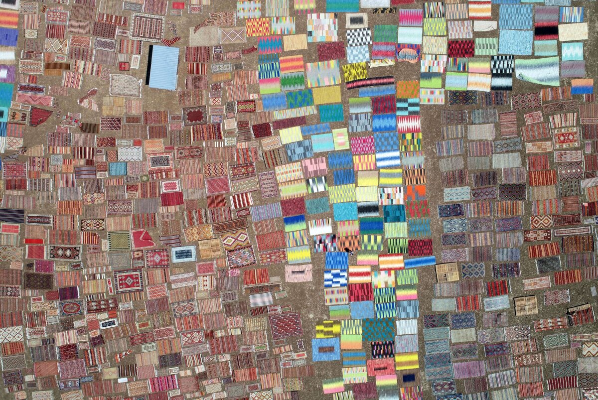 FOTO Spectaculos! Vă era dor de covoarele persane? Iată cum sunt produse în Turcia