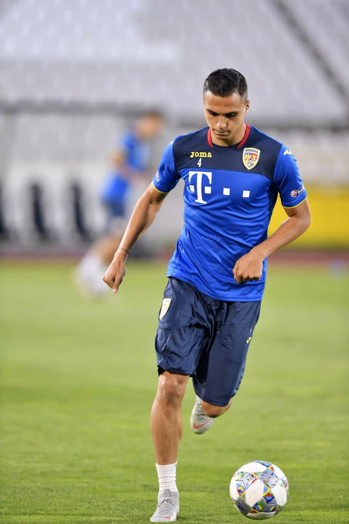 SERBIA - ROMÂNIA // GALERIE FOTO "Naționala" cu zâmbetul pe buze » Contra a condus antrenamentul oficial supravegheat de Sânmărtean