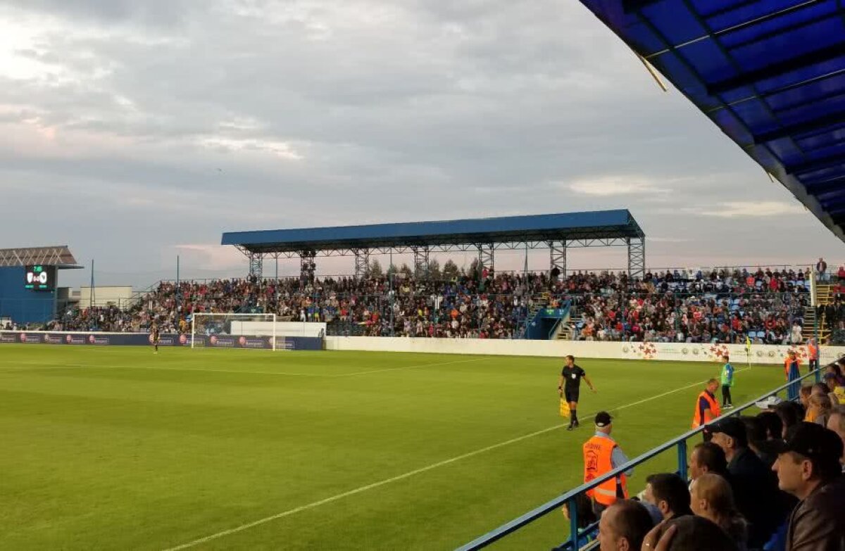 ROMÂNIA U21 - BOSNIA U21 // FOTO Mai iubiți decât naționala mare! Atmosfera de la meciul unei generații + coregrafia din start