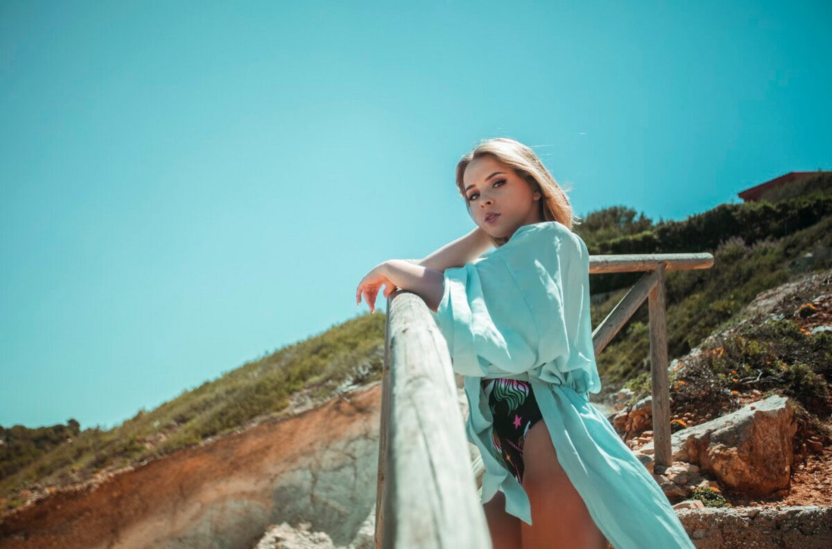 GALERIE FOTO Ilinca Băcilă arăta impecabil și de fiecare dată își face timp să meargă la sală » "Sportul îmi dă mai multă încredere în mine"