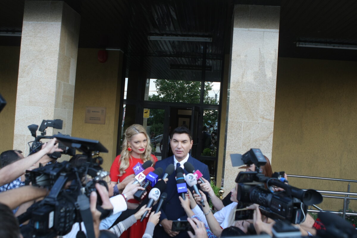 UPDATE // FOTO Borcea s-a însurat astăzi! Prima reacție a fostului acționar dinamovist + Veste uriașă: va mai avea doi copii!