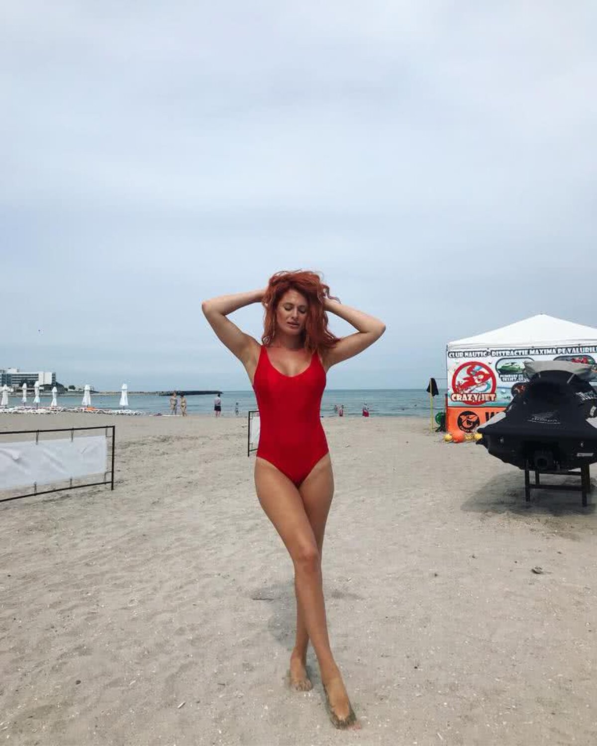 FOTO HOT Raluka despre bărbatul care i-a furat inima: ”Deci s-a terminat. Niciunul nu lasă de el”