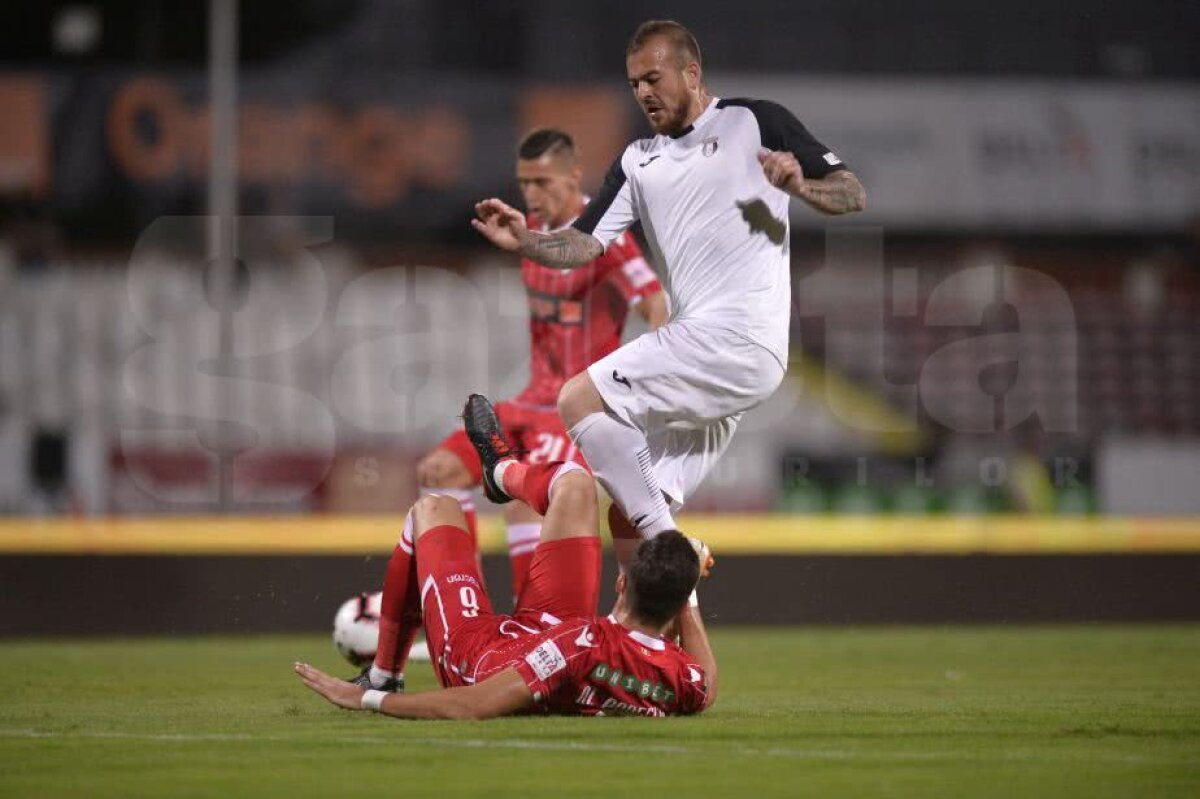 GALERIE FOTO Denis pericol public în "Groapă"! Alibec s-a distrat cu Dinamo, iar Astra a câștigat, 2-1 