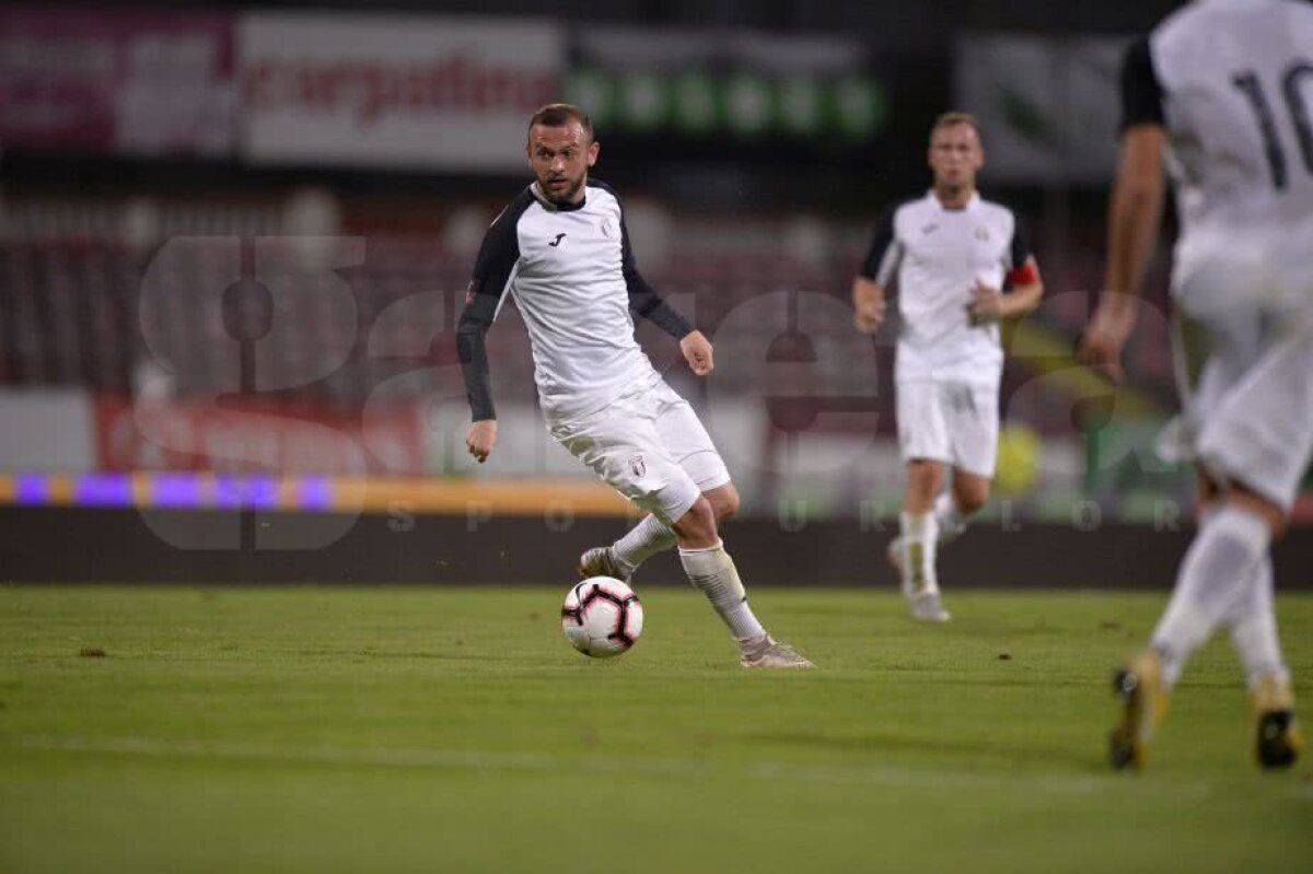 GALERIE FOTO Denis pericol public în "Groapă"! Alibec s-a distrat cu Dinamo, iar Astra a câștigat, 2-1 