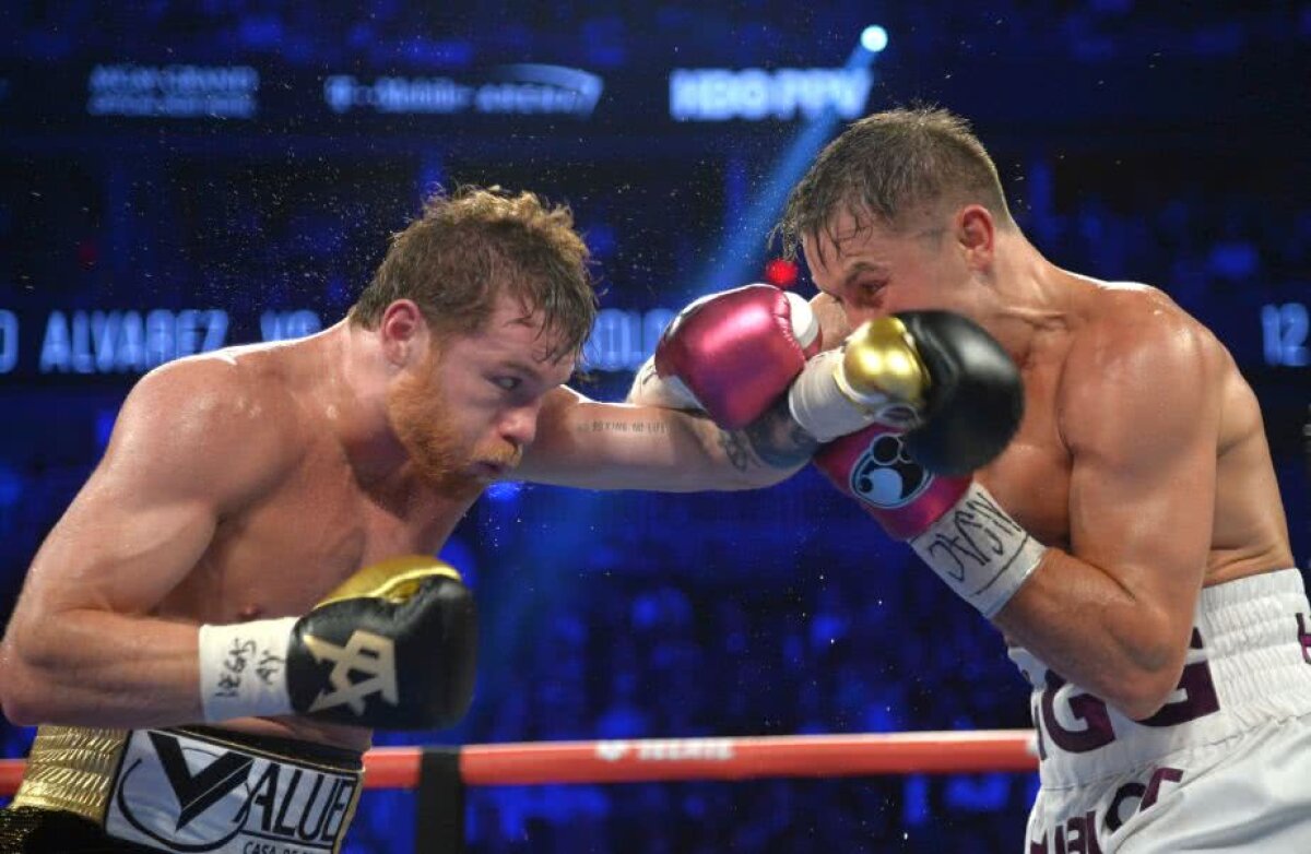 FOTO + VIDEO Saul "Canelo" Alvarez este noul rege al boxului! S-a impus la puncte în supermeciul cu Golovkin