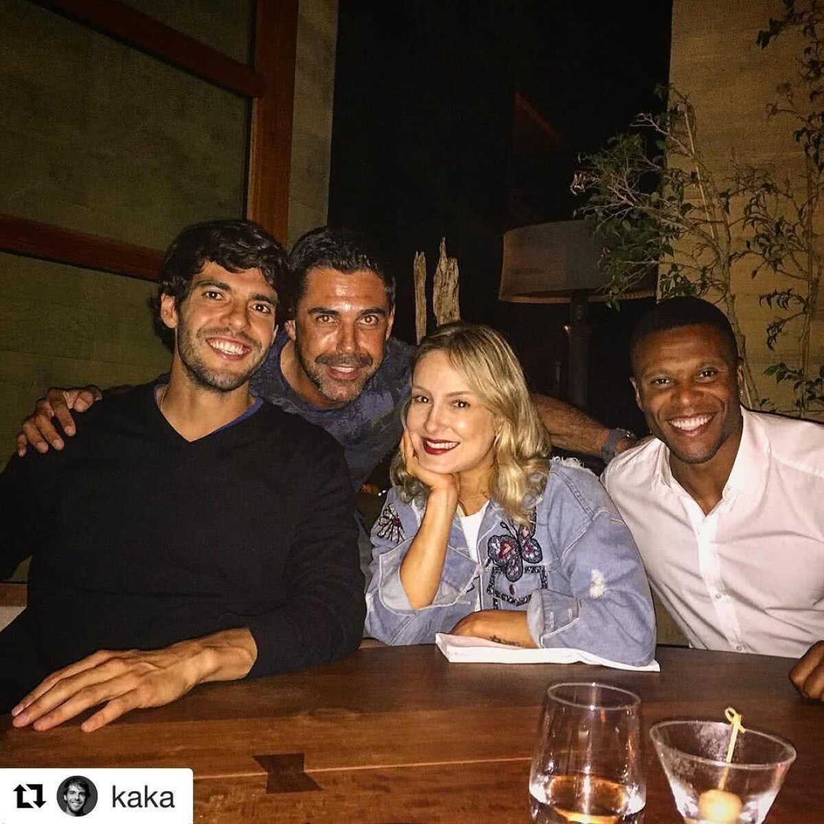 GALERIE FOTO Million Dollar Man » Ploaie de staruri în anturajul "Bestiei" de la campiona României