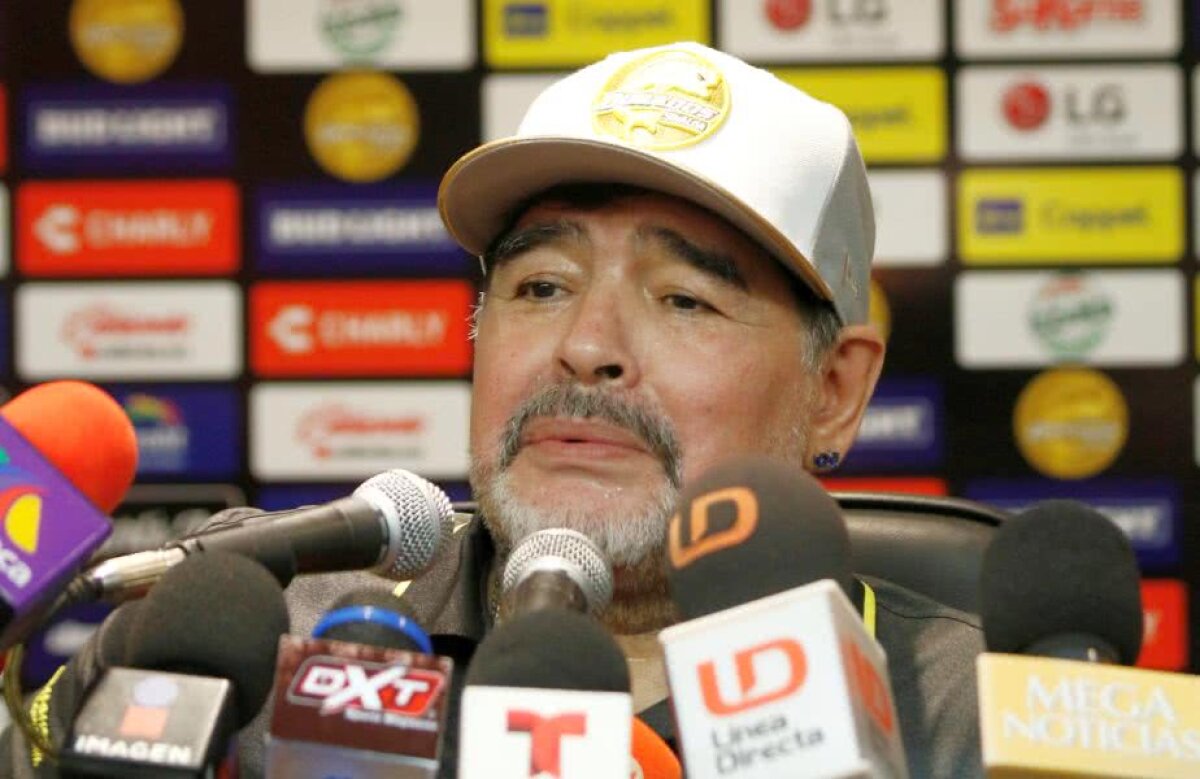 GALERIE FOTO Debut triumfal pentru Maradona în Mexic! A fost eroul serii și a făcut spectacol pe bancă