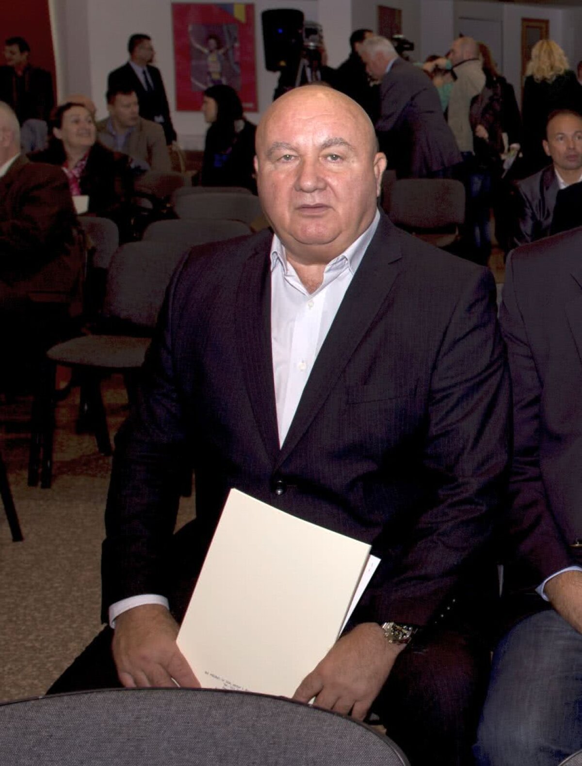 A lucrat la crearea celei mai bune "Steaua" din istorie și acum ar putea repara FCSB » Omul lui Lucescu vrea să-l ajute pe Becali!