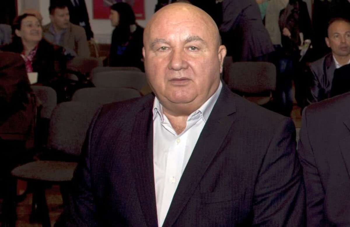 A lucrat la crearea celei mai bune "Steaua" din istorie și acum ar putea repara FCSB » Omul lui Lucescu vrea să-l ajute pe Becali!