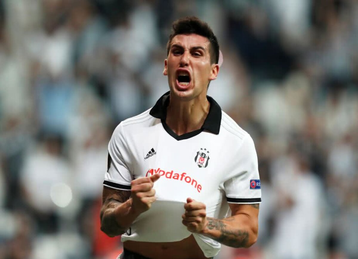 EUROPA LEAGUE // FOTO Toate rezultatele din prima etapă: Gol Keșeru și victorie pentru formația lui Andrei Ivan, Rapid Viena » PAOK a fost învinsă de Chelsea