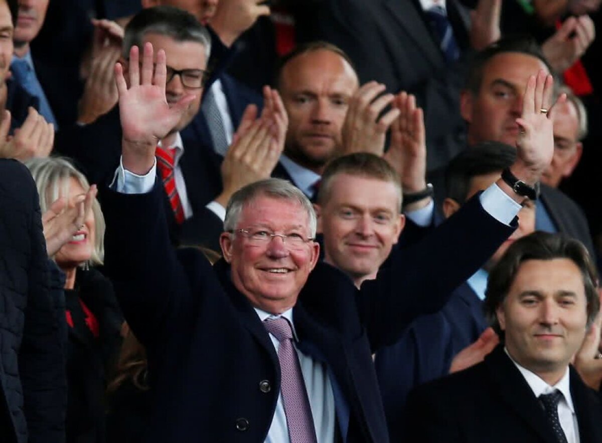 FOTO Sir Alex Ferguson, prima oară pe Old Trafford după ce a fost operat de hemoragie cerebrală