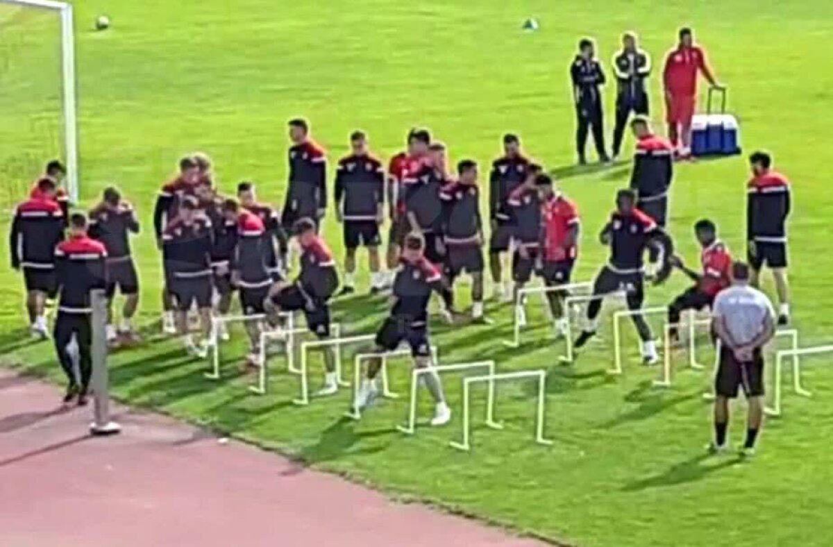 VIDEO + FOTO EXCLUSIV Dinamo a trecut la "dansuri populare" » Cum a decurs primul antrenament după demiterea lui Bratu